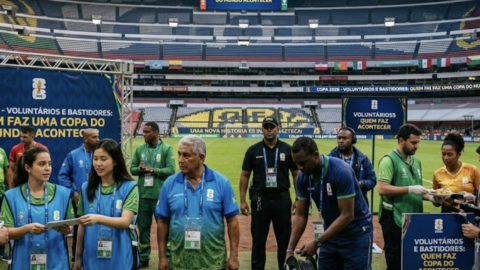 Voluntários e Bastidores: Quem Faz uma Copa do Mundo Acontecer