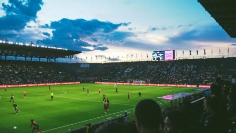 Maracanã: A História do Estádio Símbolo do Futebol Brasileiro