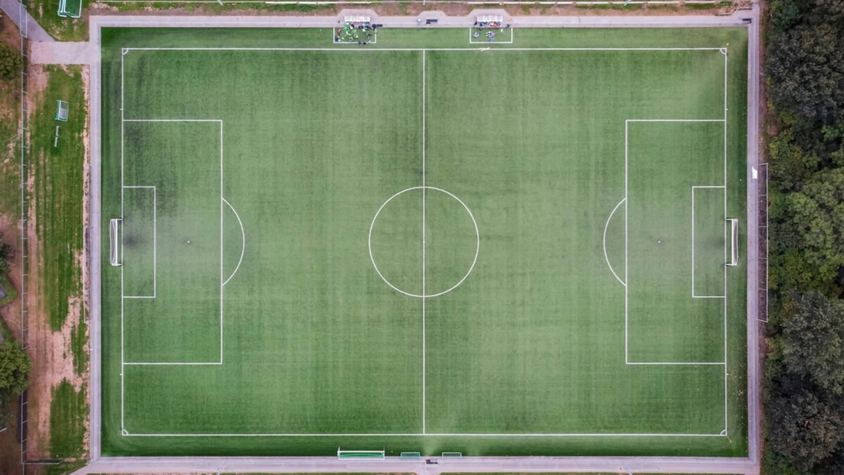 150 Anos de Regras: Como o Futebol Mudou Desde o Primeiro Regulamento