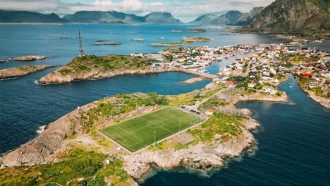 Haaland brilha, Noruega vence Senegal por 3 a 2 e volta a um mata-mata de Copa após 28 anos