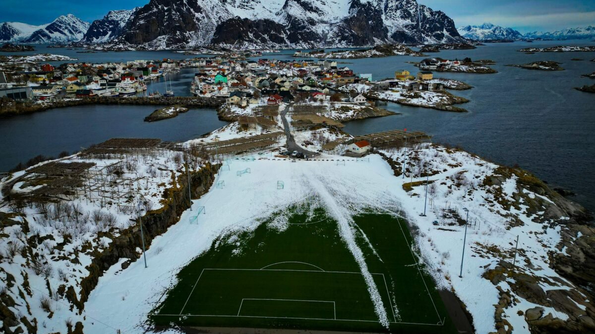 Haaland decide no fim, Noruega vence Costa do Marfim por 2 a 1 e enfrenta o Brasil nas oitavas da Copa 2026