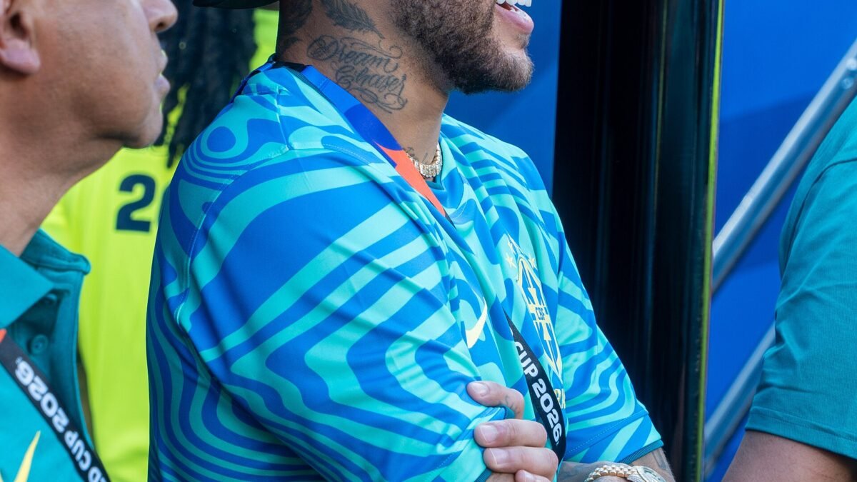 ‘Acabou’: Neymar anuncia aposentadoria da seleção brasileira após eliminação na Copa 2026 e sai como maior artilheiro da história do Brasil