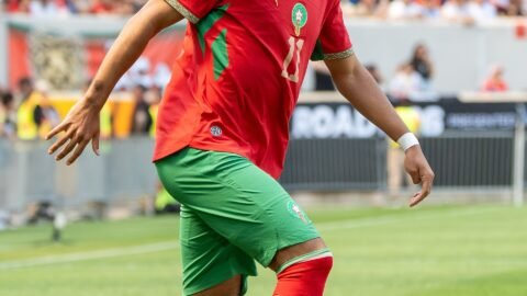 Do Marrocos ao Bayern: Ismael Saibari, revelação da Copa 2026, é anunciado oficialmente pelo gigante alemão