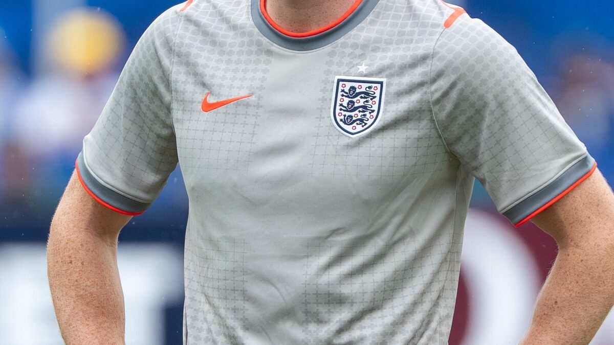Manchester City paga 116 milhões de libras por Elliot Anderson e faz a maior contratação da história do clube