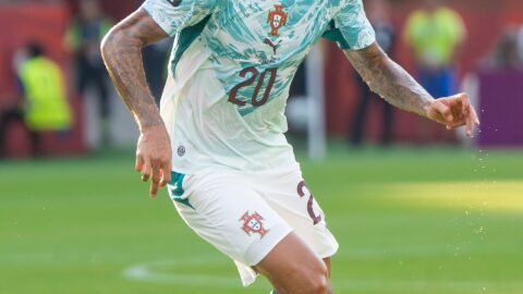 Cancelo rescinde com o Al Hilal e acerta volta ao Barcelona a custo zero para reforçar o campeão espanhol