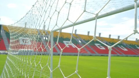 Uma semana apos o terremoto, Independiente del Valle vence o Tolima em Ibague no jogo adiado das oitavas da Libertadores