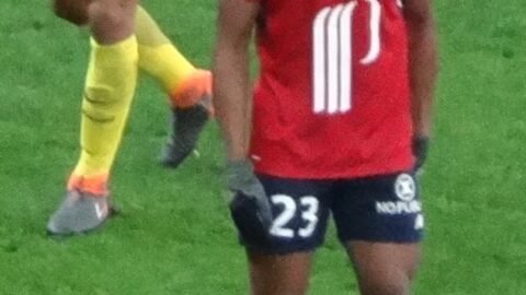 Vasco goleia o Olimpia por 4 a 1 de virada em Assunção e avança às quartas da Sul-Americana