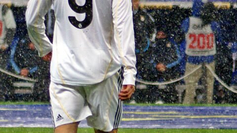 Cristiano Ronaldo sai do banco e marca, Al Nassr goleia o Al Riyadh por 4 a 0 e segue perfeito no Campeonato Saudita
