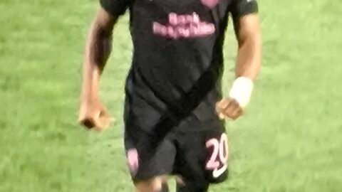 Sabah faz história para o Azerbaijão: virada de 5 a 2 na prorrogação sobre o Hapoel Be’er Sheva coloca o clube na fase de liga da Champions pela primeira vez
